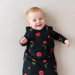 Sleep Bag In Midnight Poppies 1.0 -Kyte baby Store kyte baby sleep bag 1 0 tog sleep bag in midnight poppies 1 0 32550110199919