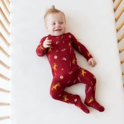 Zippered Footie In Gryffindor™ -Kyte baby Store kyte baby zippered footies zippered footie in gryffindor 32475964211311